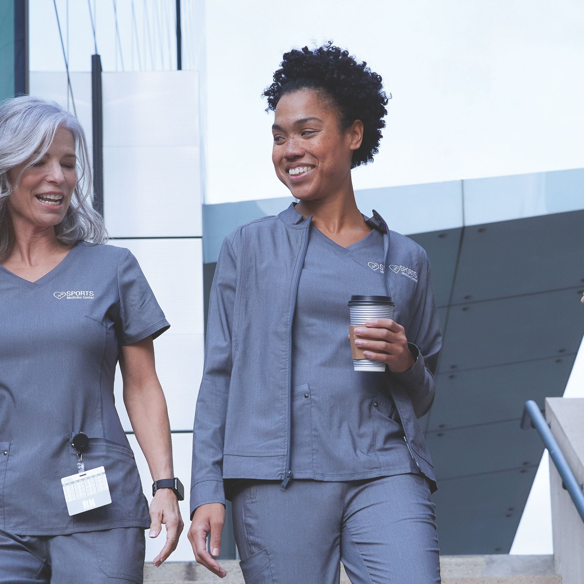 Women's Zip-up Jackets