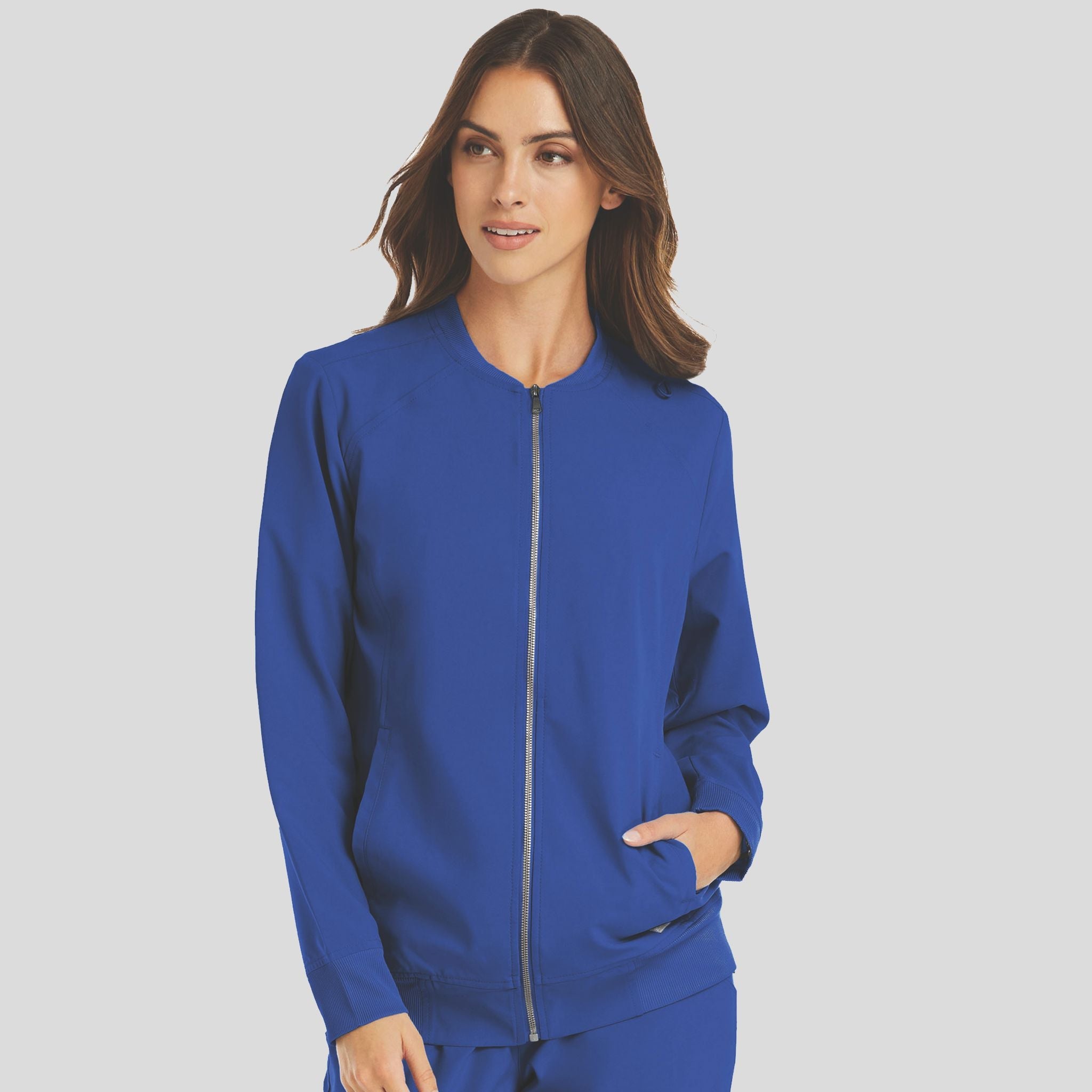 Maevn_Momentum_5061_royal_front